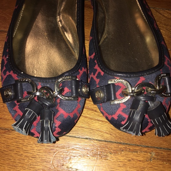 Tommy Hilfiger flats - Picture 2 of 3